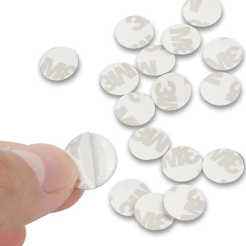 Samolepka na auto 2025 Nová 14mm Hliníková slitina Samolepky odznaků dálkového klíče od auta Dekorace Pro Skoda Octavia Kodiaq Enyaq Kamiq Scala Sup