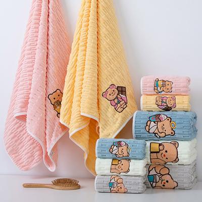 2 Stück Cartoon Bär Besticktes Handtuchset Korallenfleece Bade- und Handtücher für Erwachsene Schnelltrocknend Badezimmerutensilien für Zuhause Badezimmer Reisen Seaside