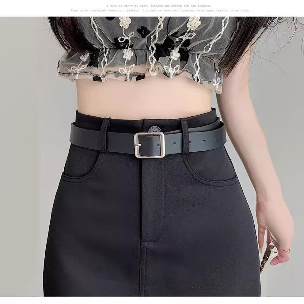 Eleganter hochtaillierter A-Linien-Midirock in Slim Fit - Schwarz-Grau