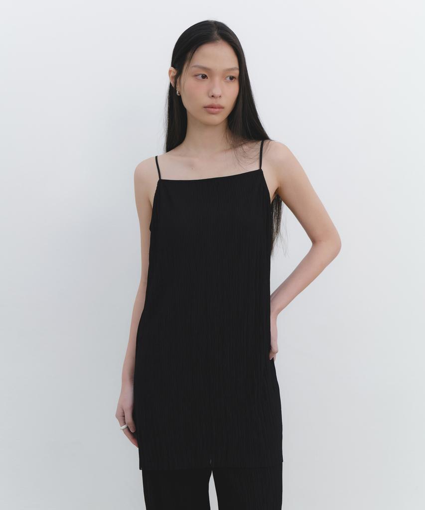 Yulago Pleats Camisole Dress
