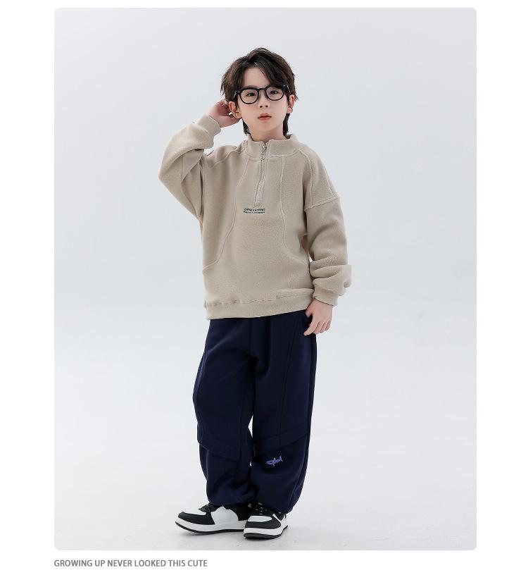 Doppelseitiger Kapuzenpullover für Jungen aus australischem Fleece mit halbem Reißverschluss - Kollektion Winter 2025, Stehkragen, Langarm-Oberteil für mittleres und großes Kind
