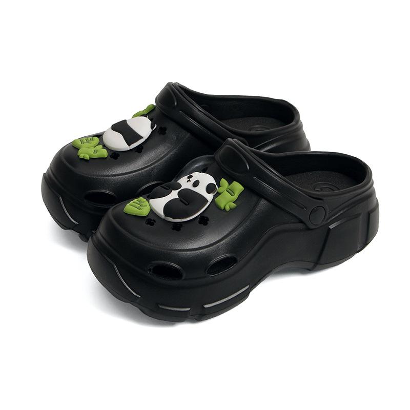 Women's high-heeled hole shoes, new summer models, thick-soled and breathable outer wear, two muffin and non-slip beach cool slippers.