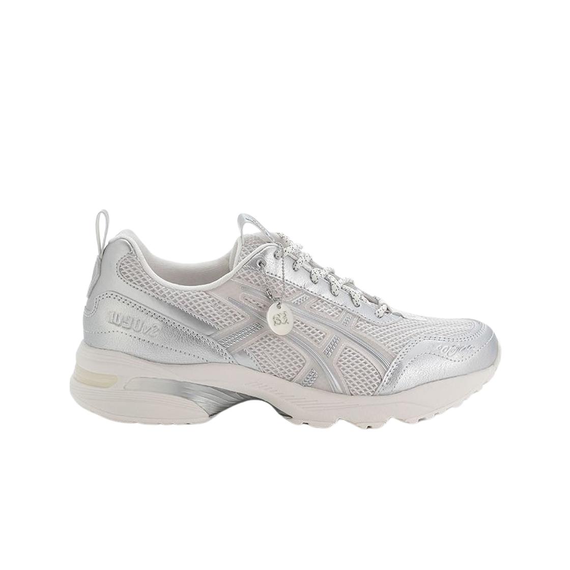 

(w) Asics X Snidel Gel-1090 V2 Silver W230