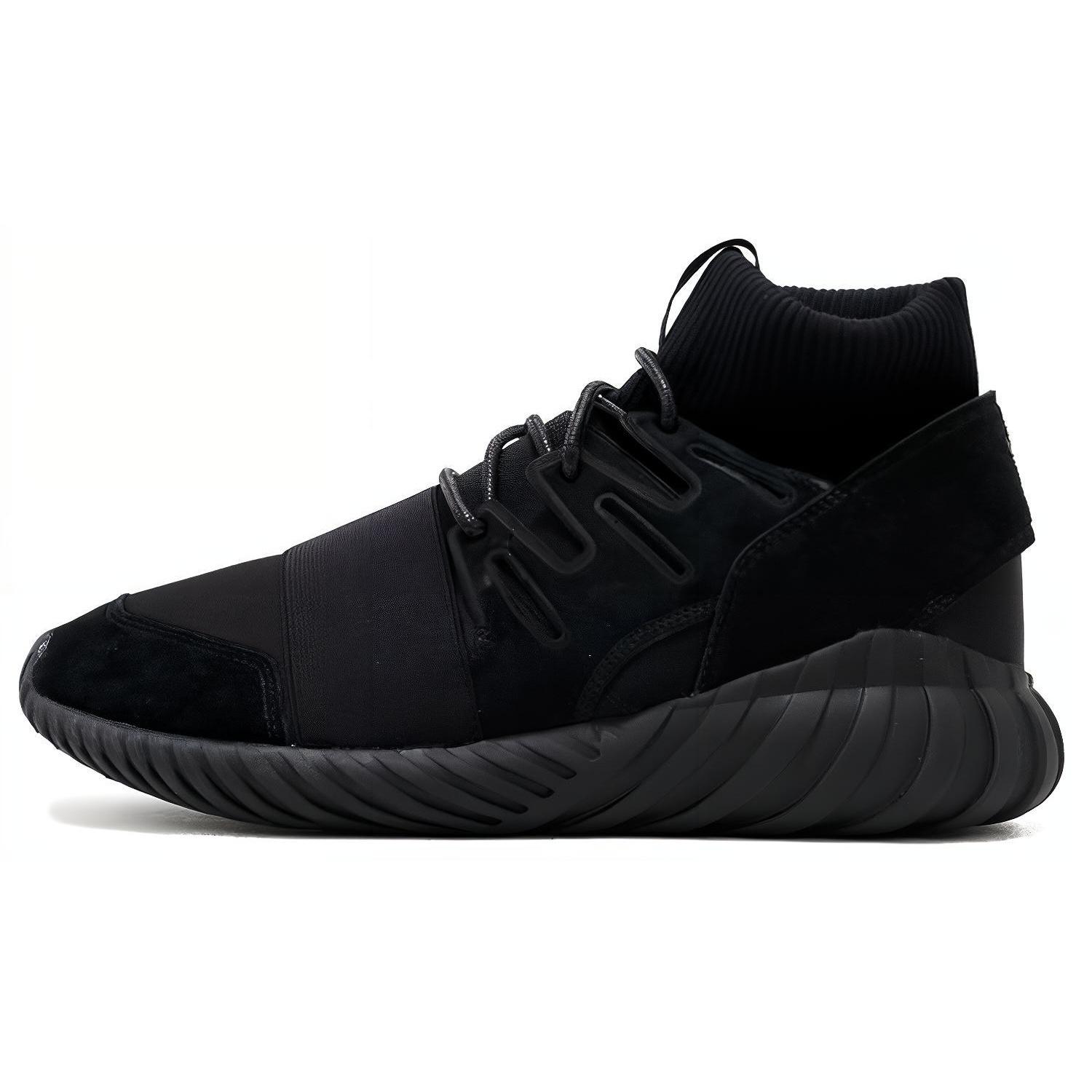 adidas Tubular Doom  Blackout  Men s S74794 EU 37⅓