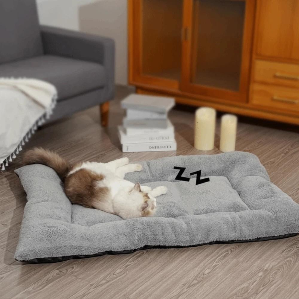 Non-slip Pet Plush Pad Surrounding Style Thickened Pet Mat Dog Sofa Bed Dog Crate Mat  Winter