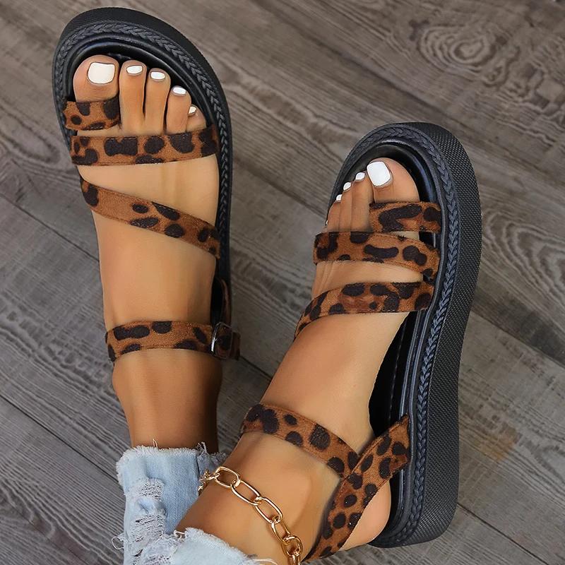 Fashion Women's Leopard Flock Platform Sandals Summer New Wedge Clip Toe Sandal Ladies Fashion 2025 Thick Bottom Non Slip Snadal Mujer