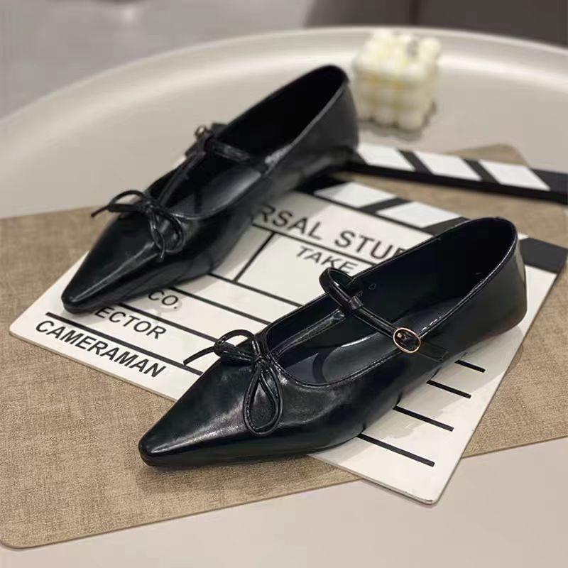 Fashion French Pointed Bow Mary Jane Women's Shoes 2025 Early Spring New Shallow Mouth Flat T Buckle with Temperament Single Shoes