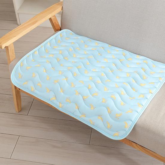 Dog Cooling Mat Portable Pet Cooling Pad for Dogs Cats Washable Cool Bed Summer Indoor Outdoor Heat Dissipation Pet Mat