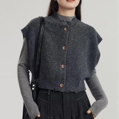 Üst Kıyafetler – Yelekler