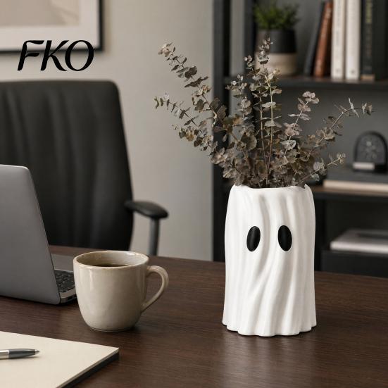 Whimsical Home Ornament Ghost Planter, Halloween Shaped Bucket, Cute Desktop Candy Small Resin Plant Pot Bowl for Office Shelf, Indoor Party