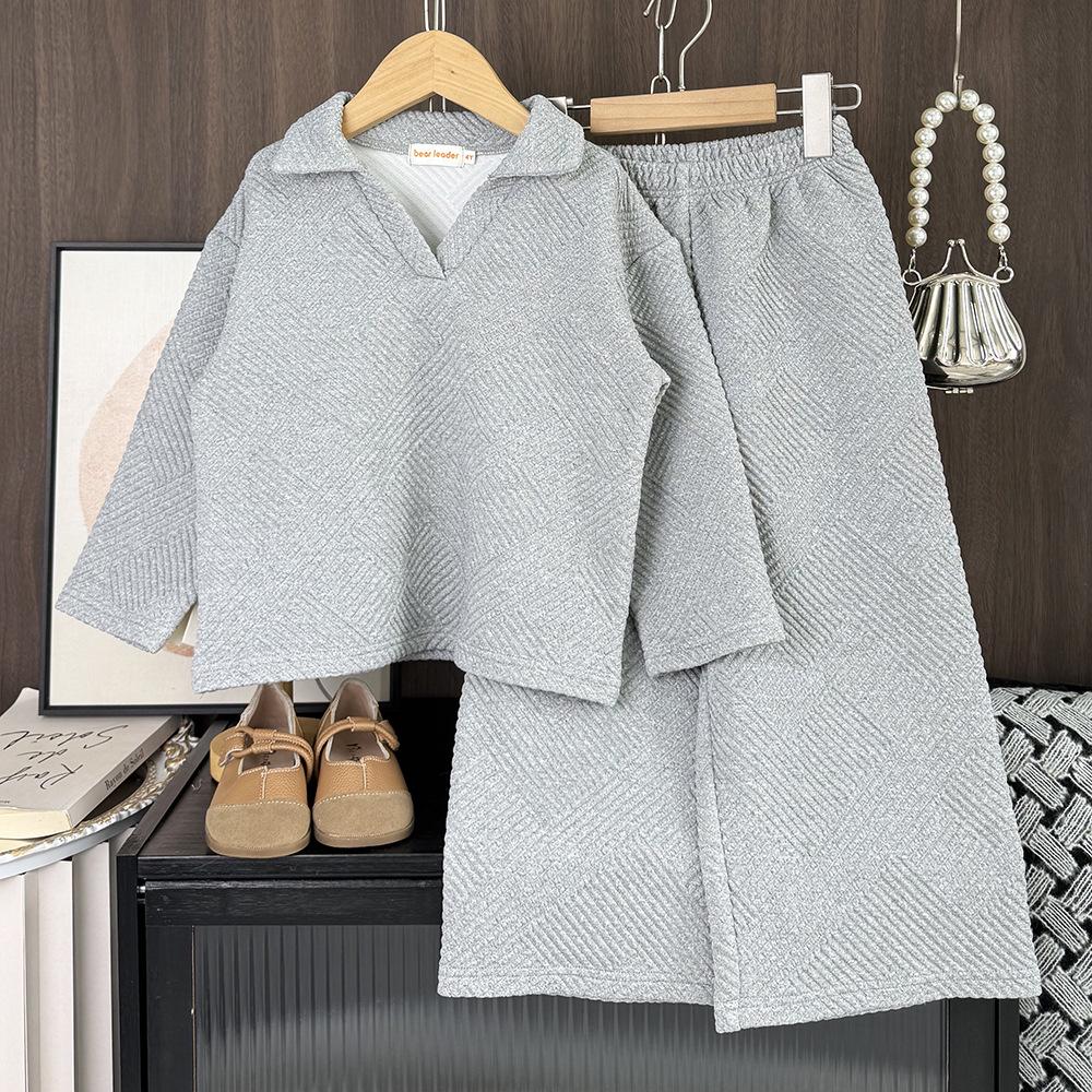 

Комплект из двух предметов для девочек в европейском и американском стиле 2025 года - Свободный однотонный, с V-образным вырезом и лацканами, с длинными рукавами и длинными брюками для осени и зимы 4Y/110 серый