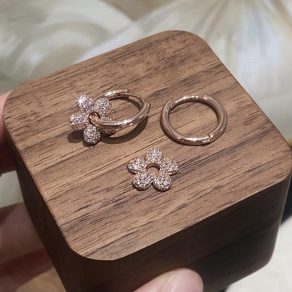 INS Micro-Paved Diamond Flower Earrings - Women's Luxury, Simple, Lightweight Fashion