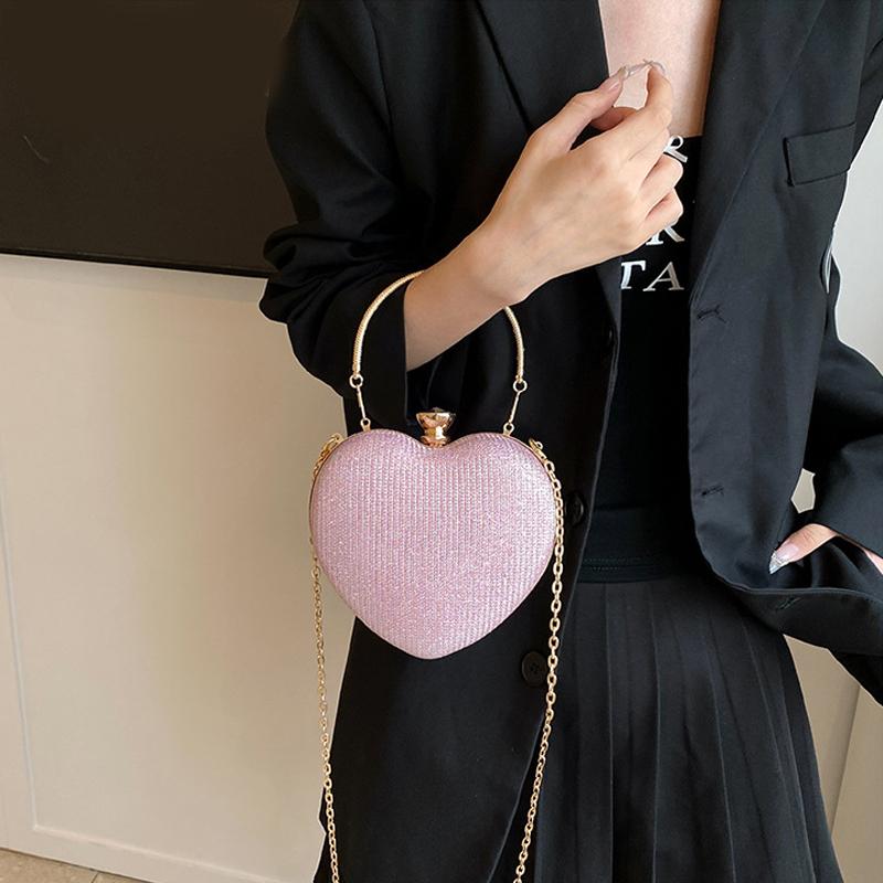 Guldglänsande sidenhjärta aftonväska damer bankettclutch strassdekor kedja axelväskor lyxiga kvinnliga fest handväskor