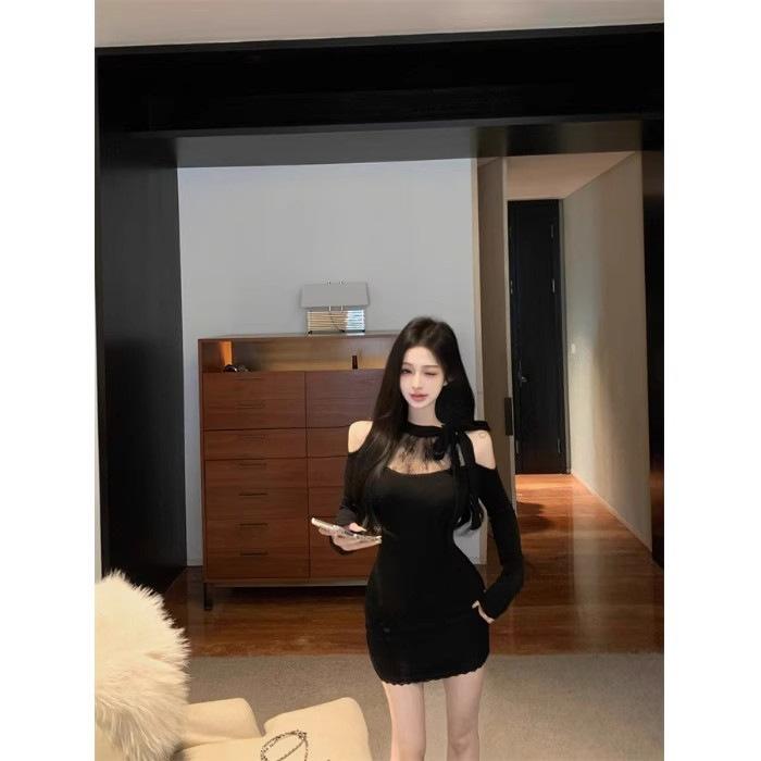 

Choke girl pure desire style black lace splicing strap off-the-shoulder dress women s autumn waist sexy hip-wrapped dress S чёрный