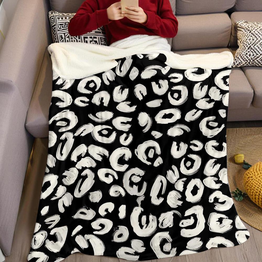 Schwarz Weiß Abstrakte Punkte Flanelldecke Warm Weich Halloween Weihnachten Sofa Warm Gemütlich Dekoratives Dekor Geschenk für Alle Jahreszeiten
