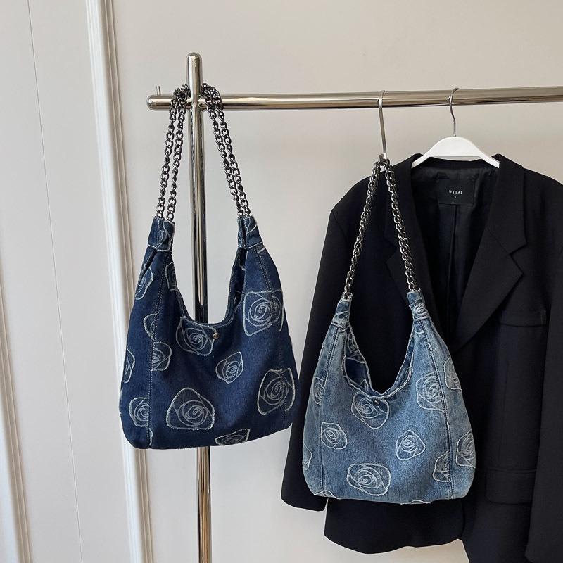 2025 New Denim Bag Female Casual Versatile Armpit Bag Lightweight Simple Shoulder Bag