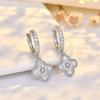 Golden Four-leaf Clover Earrings for Women, Sophisticated, Light Luxury Stud Earrings, Exquisite and Elegant Earrings