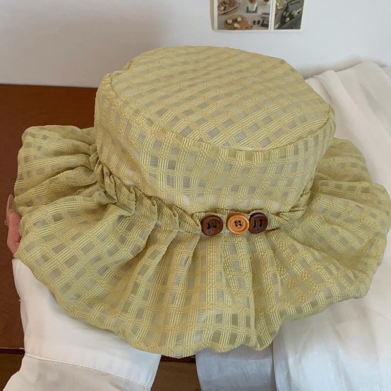 Japanese Style Button Plaid Fisherman Hat Women Wide Brim Face Slimming Sun Protection Hat Breathable Bucket Hat Outdoor Travel