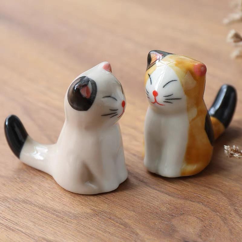 1/2/3/6pcs Cat Shape Ceramic Chopsticks Holder Stand Chopstick Rack Spoon Stand Pillow Japanese Style Kitchen Tableware Tools