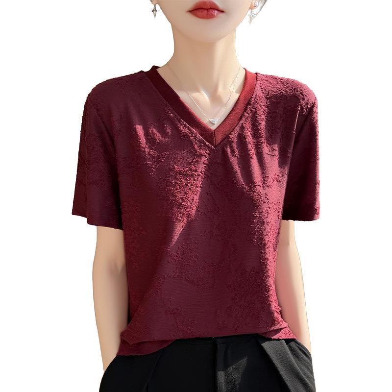 Short-sleeved T-shirt Women's Heavy Jacquard Loose Base Layer Blouse, Summer New Style V-neck Knitted Sweater