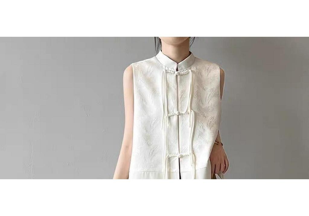 2026 Retro Jacquard Frog Button Women's Vest - Spring/Summer/Autumn Collection