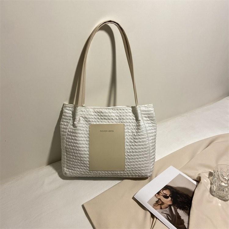 Fashionable Versatile Vertical Striped Tote Bag For Women Spacious And Trendy Design белый