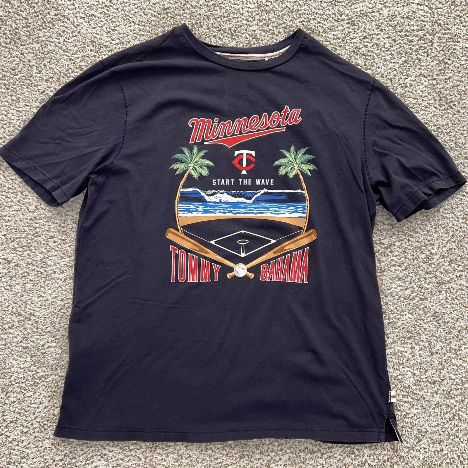 Minnesota Twins Shirt Mens Medium Navy MLB Baseball Tommy Bahama Tee T Logo S