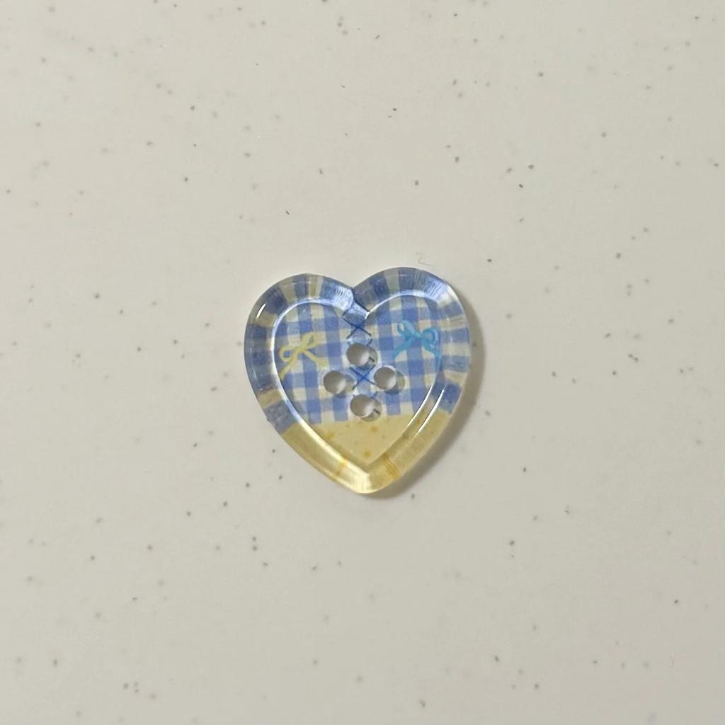 10Pcs Ins Fresh Heart Transparent Button Cardigan Sweater Coat DIY Craft Buttons Women Clothing Sewing Accessories
