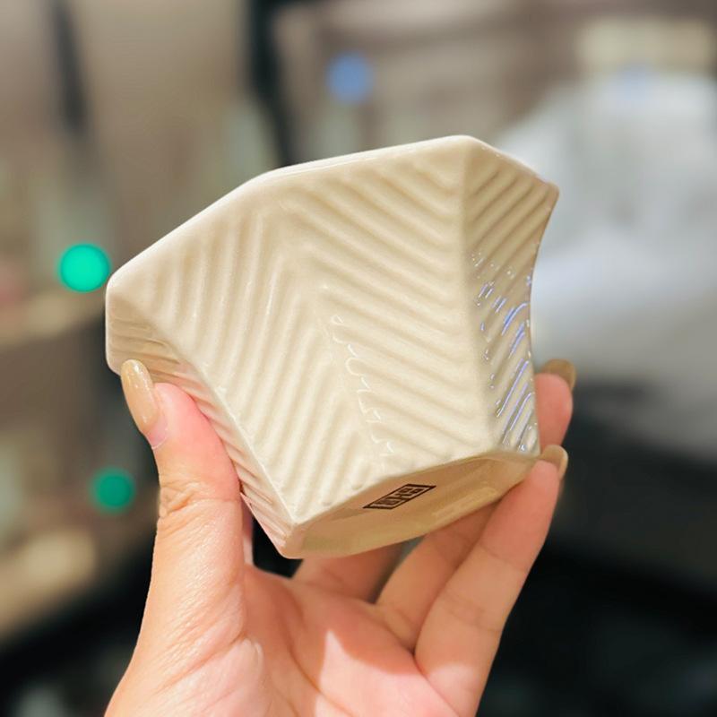 Japanese Ceramic Tea Ceremony Teacup 3.8 Inch Star Anise Cup Retro Espresso Cup As A Gift 150ml