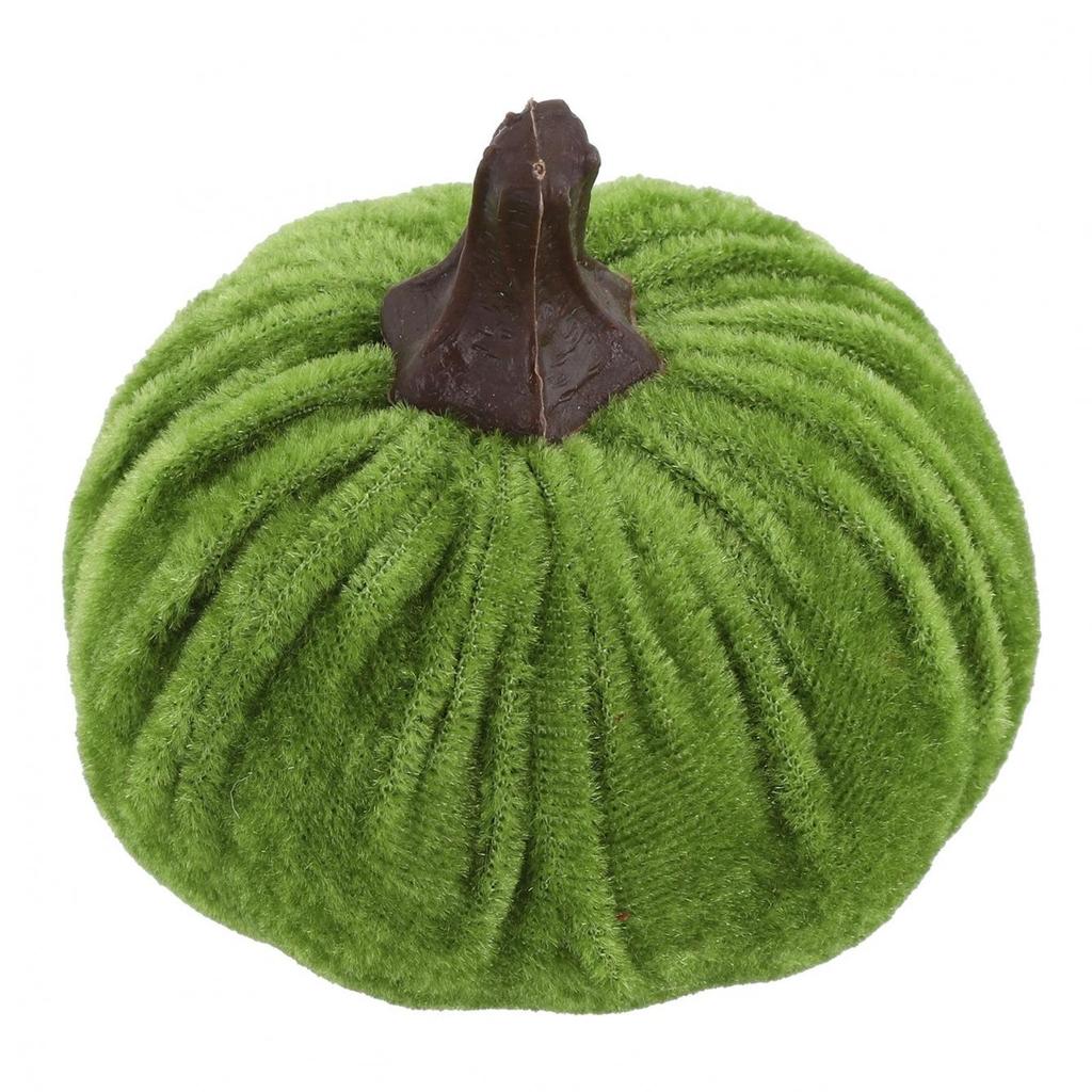 Easily Incorporate Faux Pumpkins into Your Seasonal Decorations Today