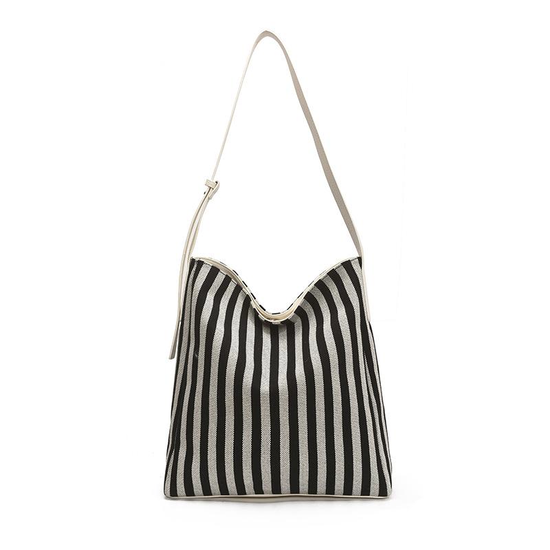 Canvas Bag Women's New Fashion Commuter Armpit Bag Fashionable Large Capacity Shoulder Bag