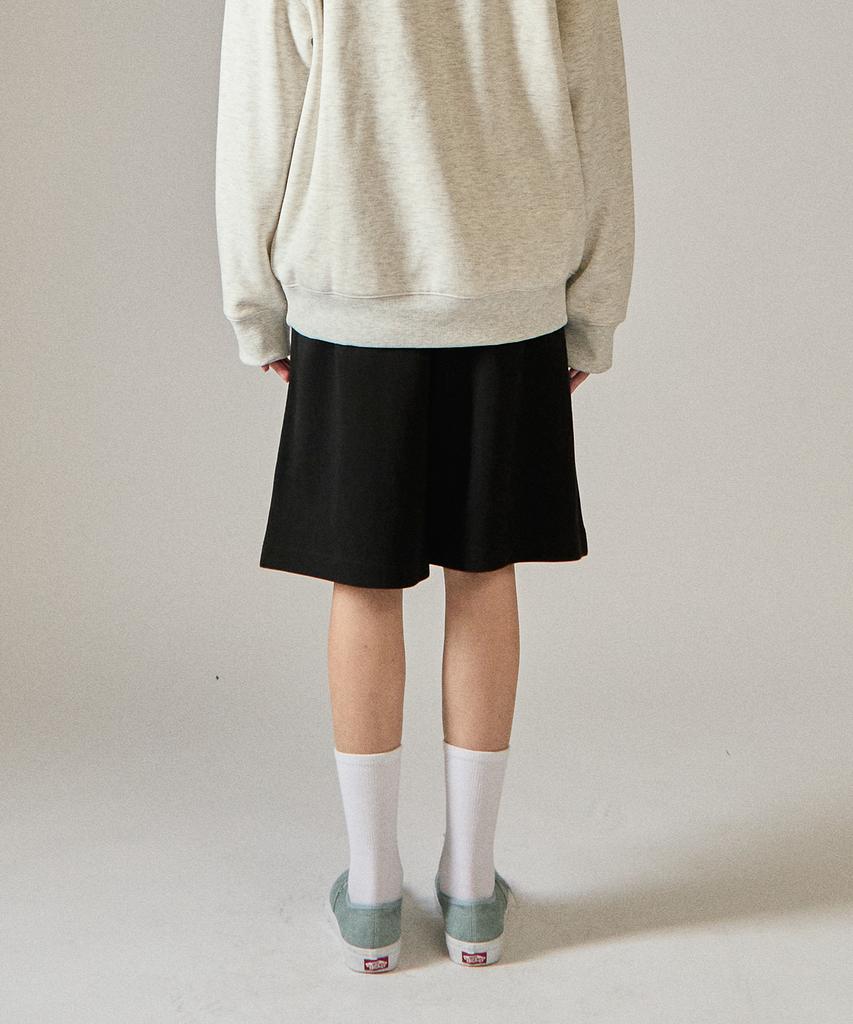 BASIC HOUSE Uni Basic Shorts Black Lyhp3101