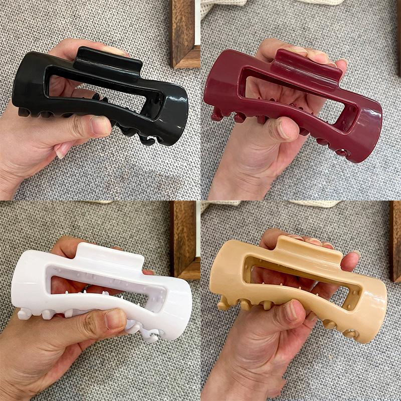 1/2/4 Pcs Soft Silicone Shark Hair Clips for Women Protective Elastic Hair Clip Back Head Durable Flexible Unsnappable Claw Clip