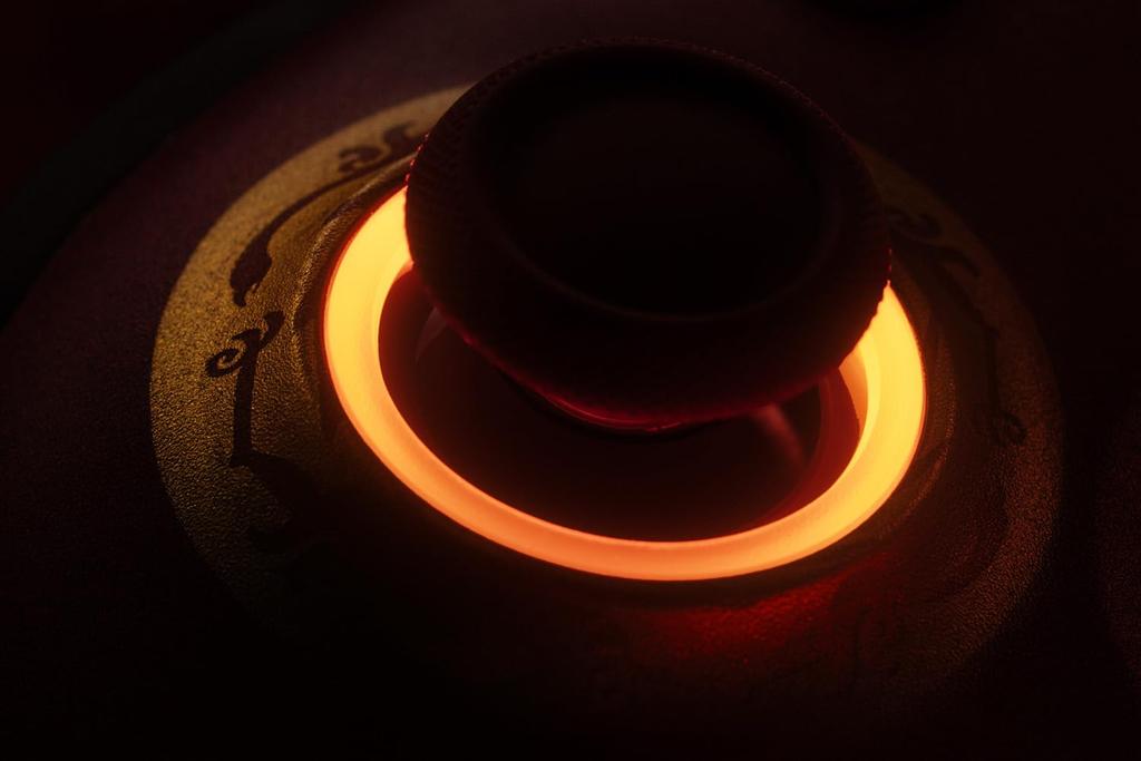 8BitDo Ultimate 2 Wireless Controller for Windows Game Controller with TMR Switchable Hall RGB Fire Wireless Technology Fallen Feathers & Android,