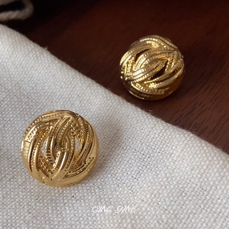 Elegant Metal Hollow Stud Earrings with Faux Pearl - French Retro Design for Women