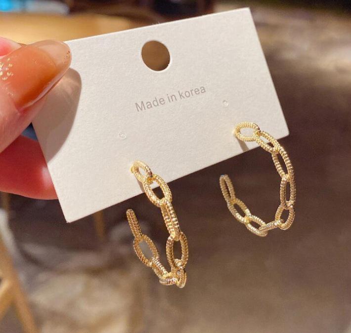 Bold Metal Circle Stud Earrings for Women – Statement Ear Cuff Hoop Jewelry