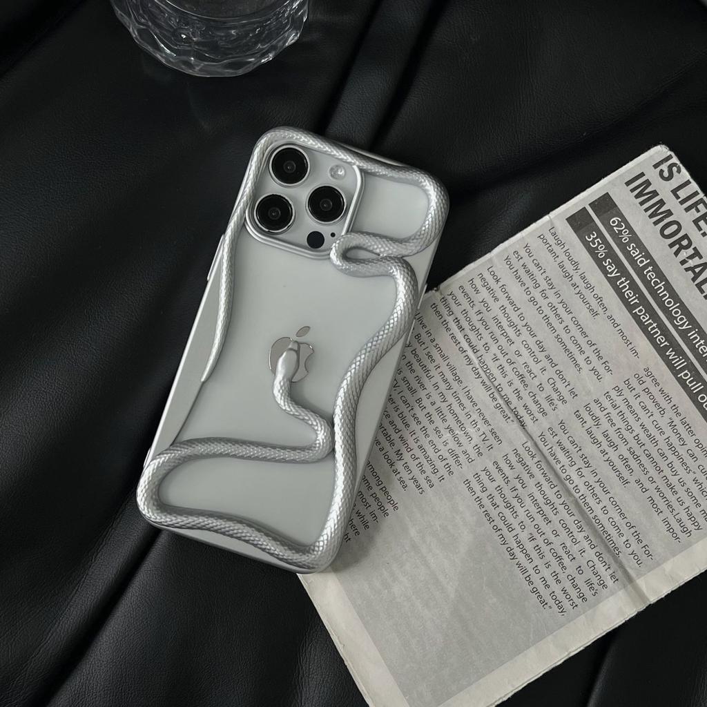 Electroplated Hollow Snake Heat Dissipation Case Compatible with iPhone 16 Pro Max Apple 17 Phone Case 15/14 Protective Cover