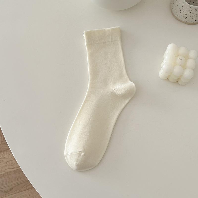 5 Pairs of Female Spring and Summer Fashion New Loose Mouth In The Tube Pile Socks