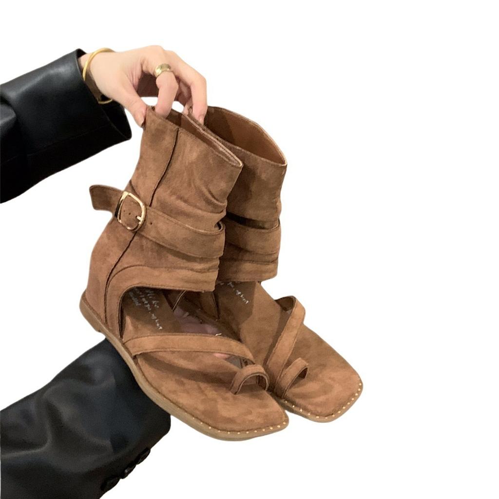 Innere Höhenerhöhung Sommer Braun Maillard Zehenbereich Coole Stiefel Damenschuhe 2025 Sommer Xinjiang Reise mit Rock Stiefeletten
