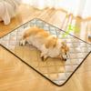 Vier Jahreszeiten Universelles Wasserdichtes Urinierkissen für Hunde Wiederverwendbare Verdickte Oxford-Stoff Haustier Windelmatte Sofa Auto Perros Zubehör