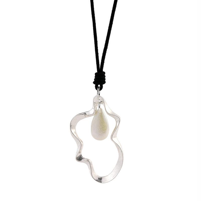 High-End Fashion Pendant, Long Women'S Simple Pearl Alloy Sweater Chain