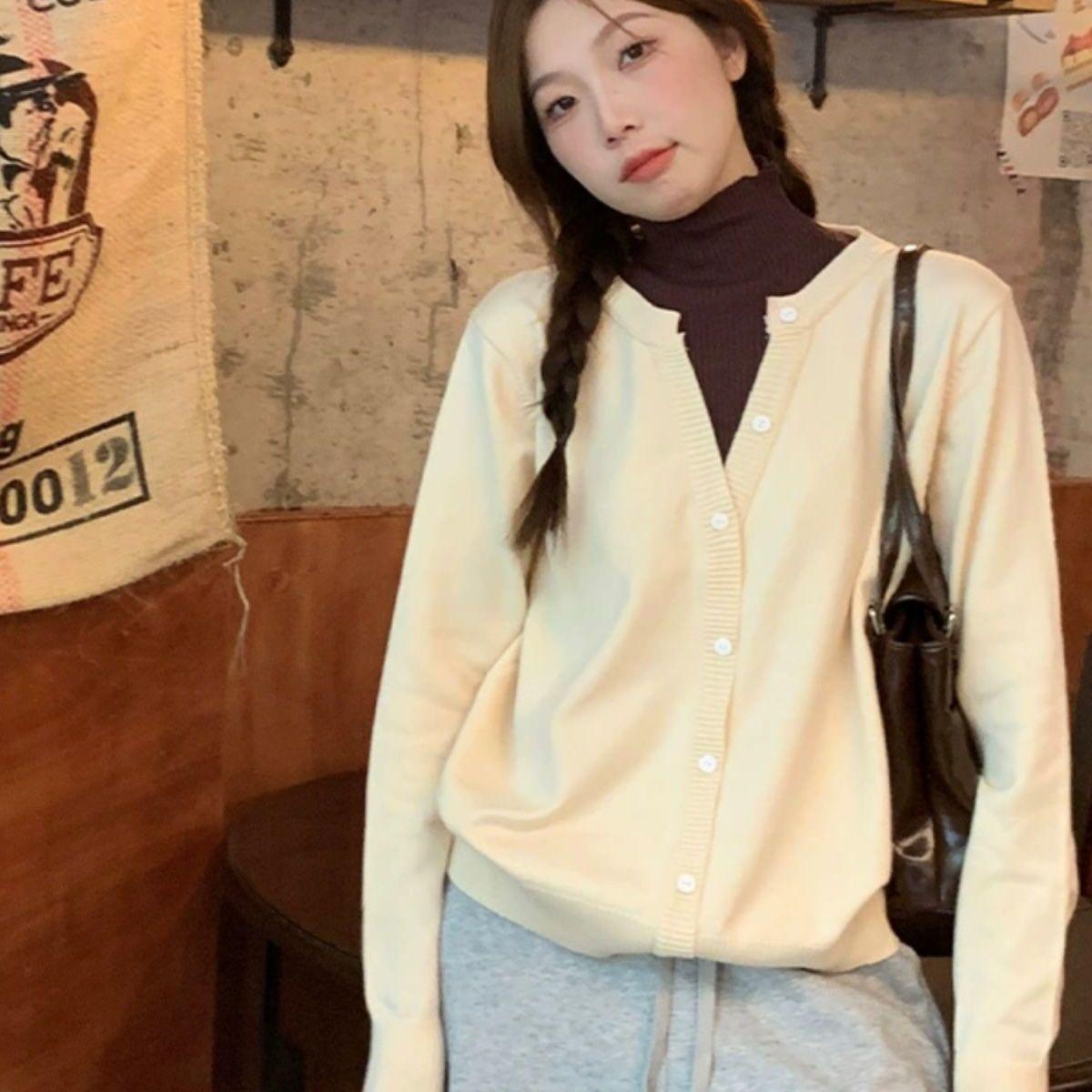 

Шикарный свитер с высоким воротником в корейском стиле - женский осенне-зимний вязаный костюм-двойка. One Size абрикосовый