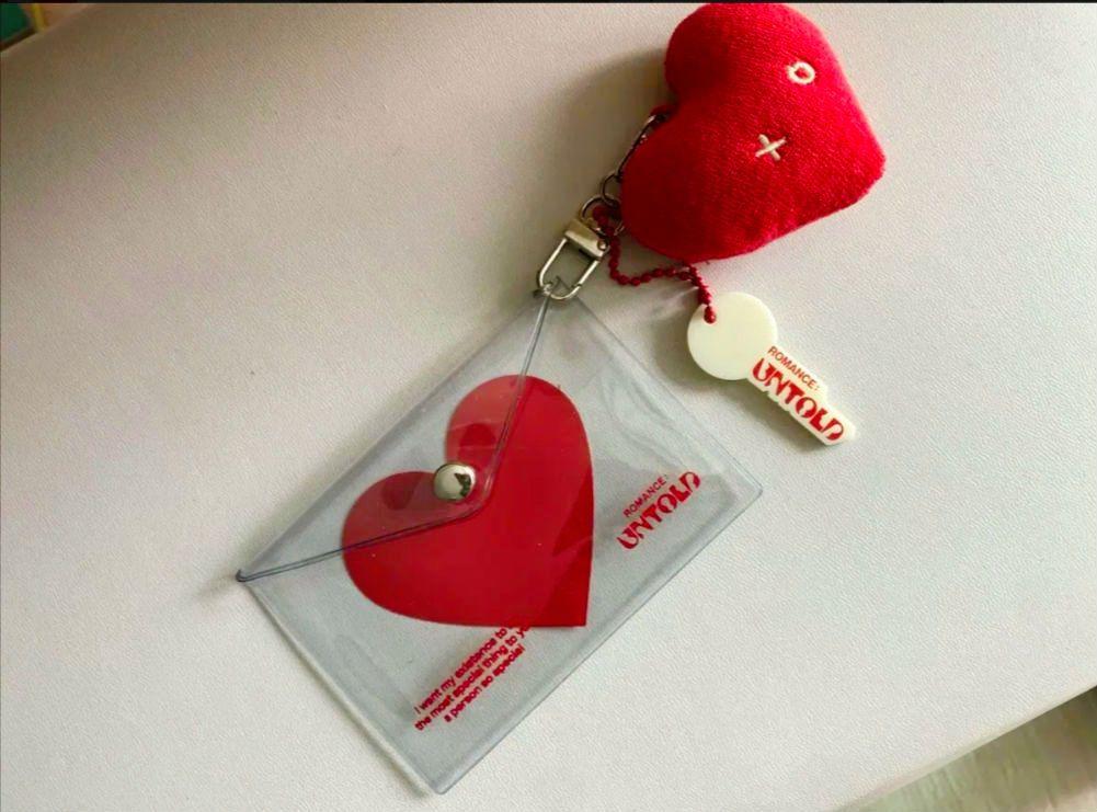 [USED] ENHYPEN ROMANCE Showcase Venue Bonus Keychain Keyring