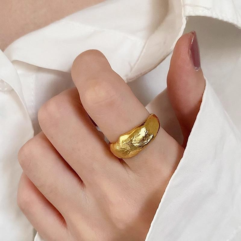 Luxurious S925 Silver Adjustable Ring With Irregular Hammered Texture For Womens Fashion