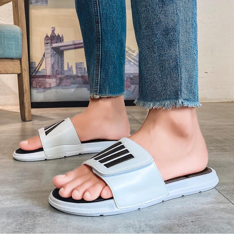 Fashion New Summer Men's Cork Slippers Suede Leather Mule Clogs Slippers Man Soft Cork Two Buckle Beach Slides Footwear For Men