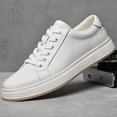 Męskie buty wiosenne wersja koreańska młodzieżowe lekkie białe buty miękka podeszwa modne buty sportowe codzienne buty deskorolkowe męskie