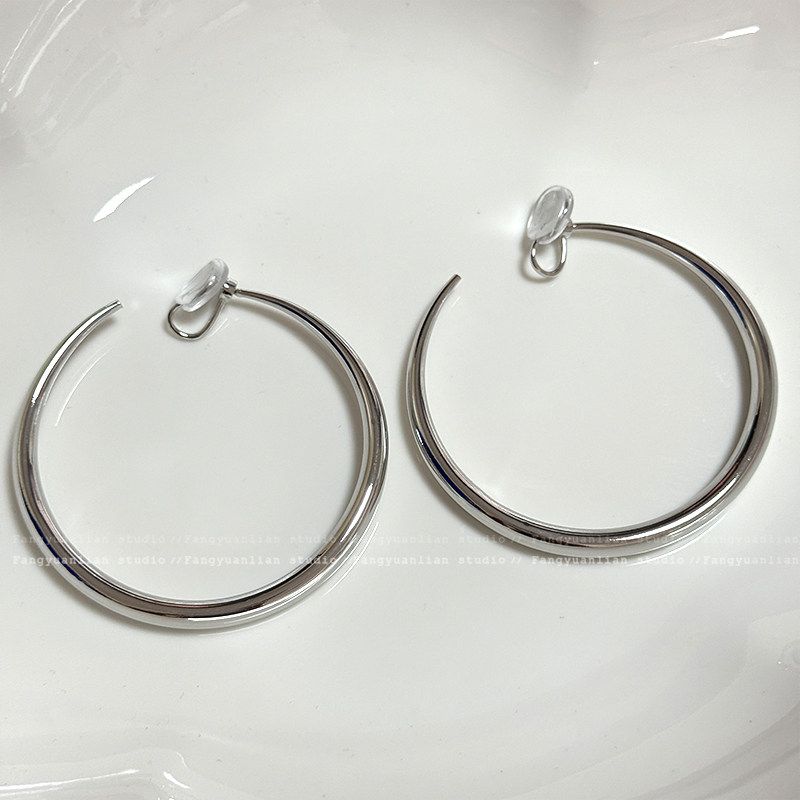 Square and round Face Tiancai ~ European and American Big Circle Earrings Women 2025 New Popular High-Grade Ear Ring Cold Style Earrings