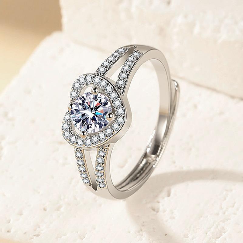 2026 Love Ring Female High Sense Couple Heart-shaped Zircon Ring Fashion Personality Gift for Girlfriend
