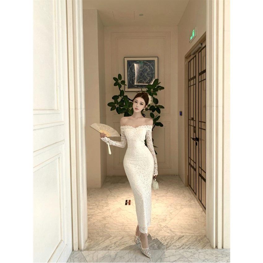 Off-White One-Shoulder Lace Dress: Women's Autumn/Winter Slim-Fit Mermaid Skirt, Waist-Cinched Hip-Hugging Design.