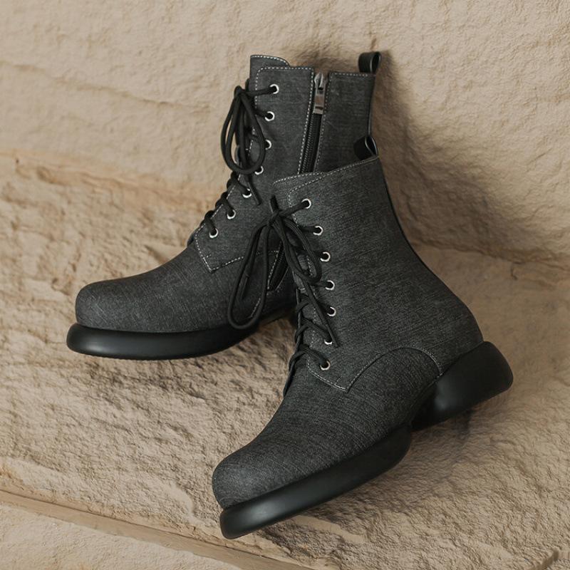 

Новые осенне-зимние полусапоги женские на толстой подошве нескользящие ботинки Мартин женские на боковой молнии большого размера женские ботинки круглый носок низкий каблук кожа 39 чёрный